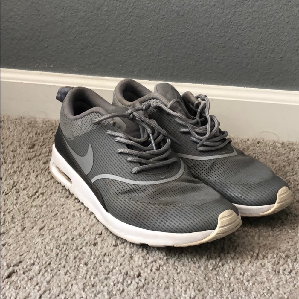 used Nike Air Max Thea 8.5